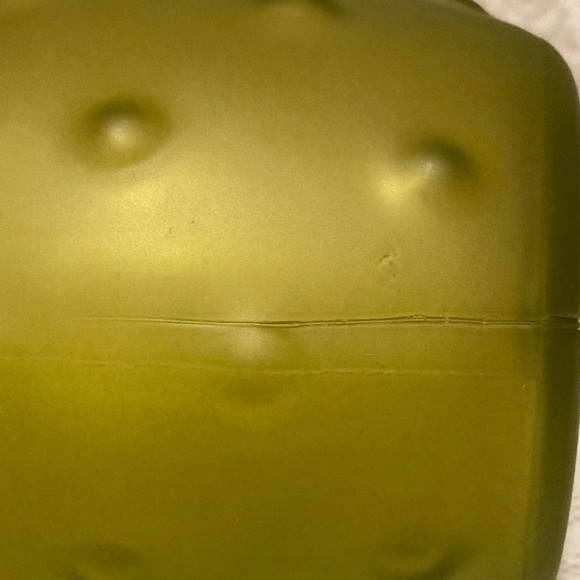 Hoosier? Vintage Green Hobnail Style Vase - Picture 4 of 7